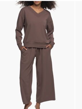 Relaxed Wide-Leg Lounge Set